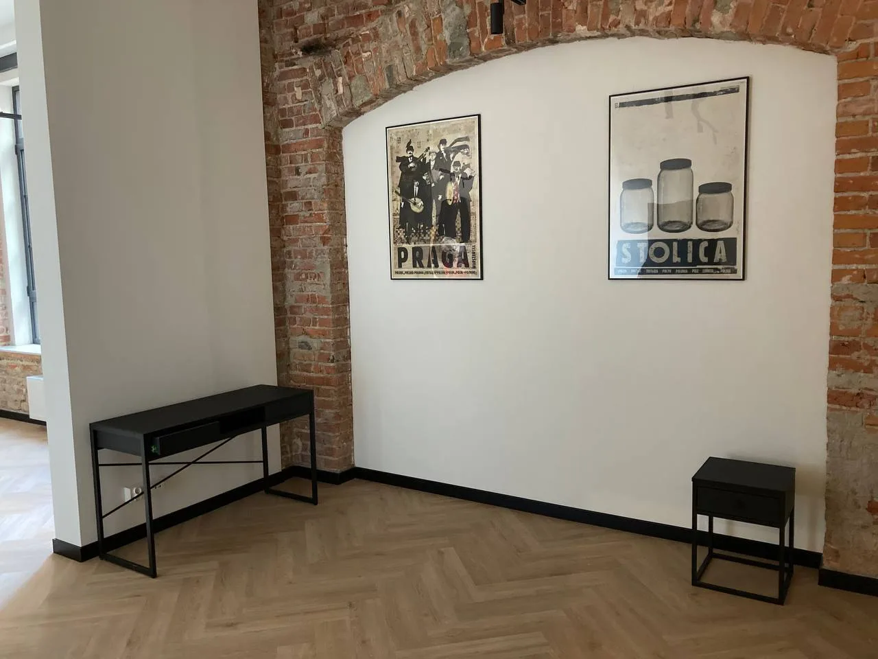 Meble w mieszkaniach na wynajem AFI