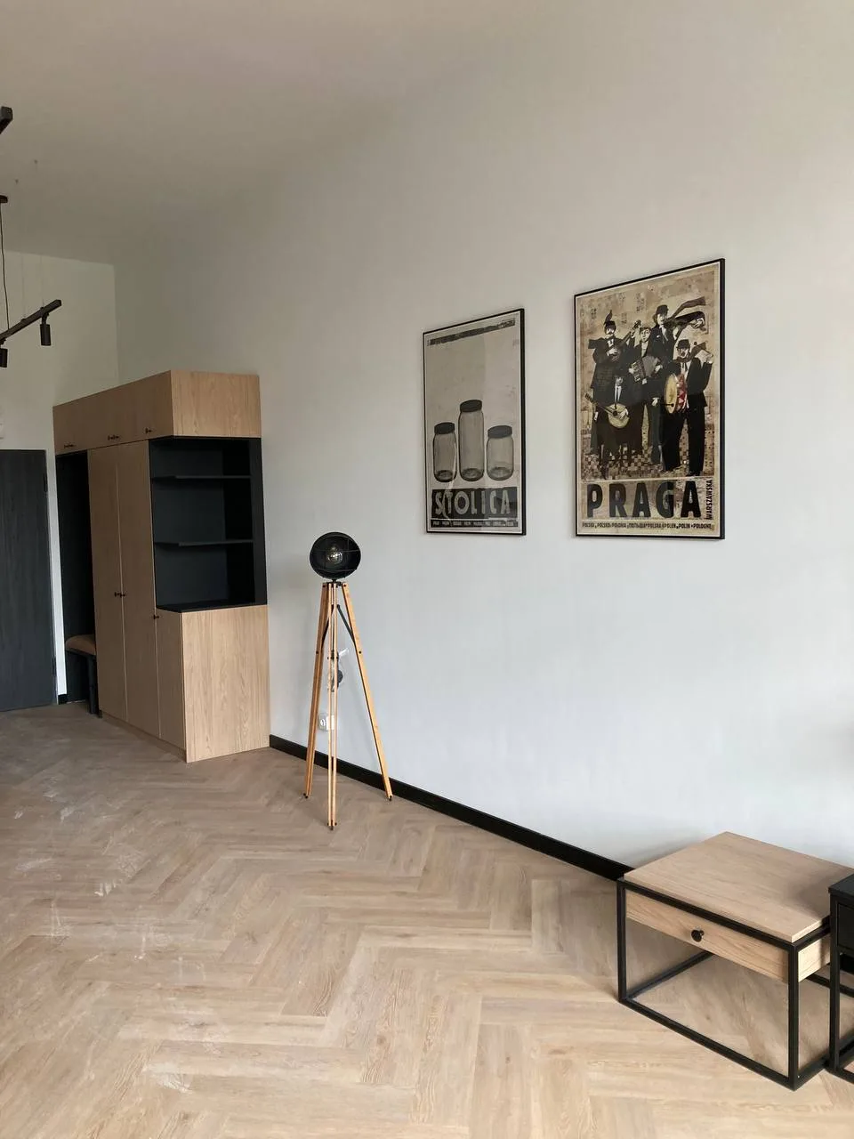 Meble w mieszkaniach na wynajem AFI
